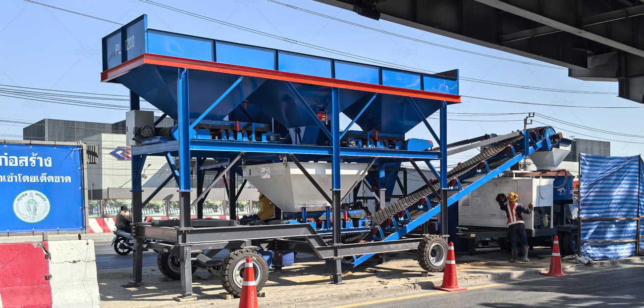 Bomba Hormigonera con Mezcladora Planetaria y Máquina Dosificadora de Agregados en Tailandia