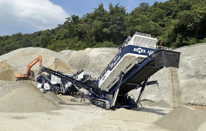 Plantas Chancadoras de Áridos Móviles sobre Orugas en Malasia para Construcción de Carreteras